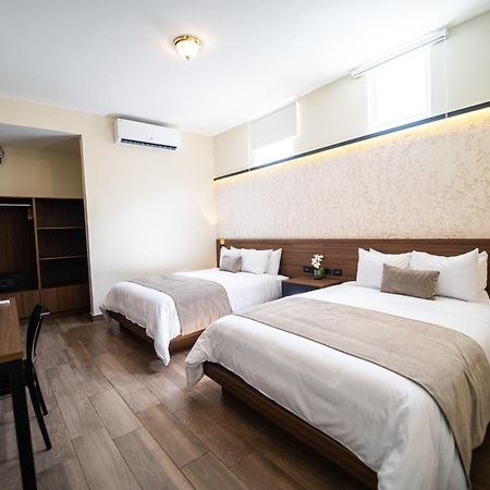 Cardedeu Centro Historico Hotel San Salvador Luaran gambar